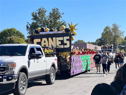 homecoming parade float